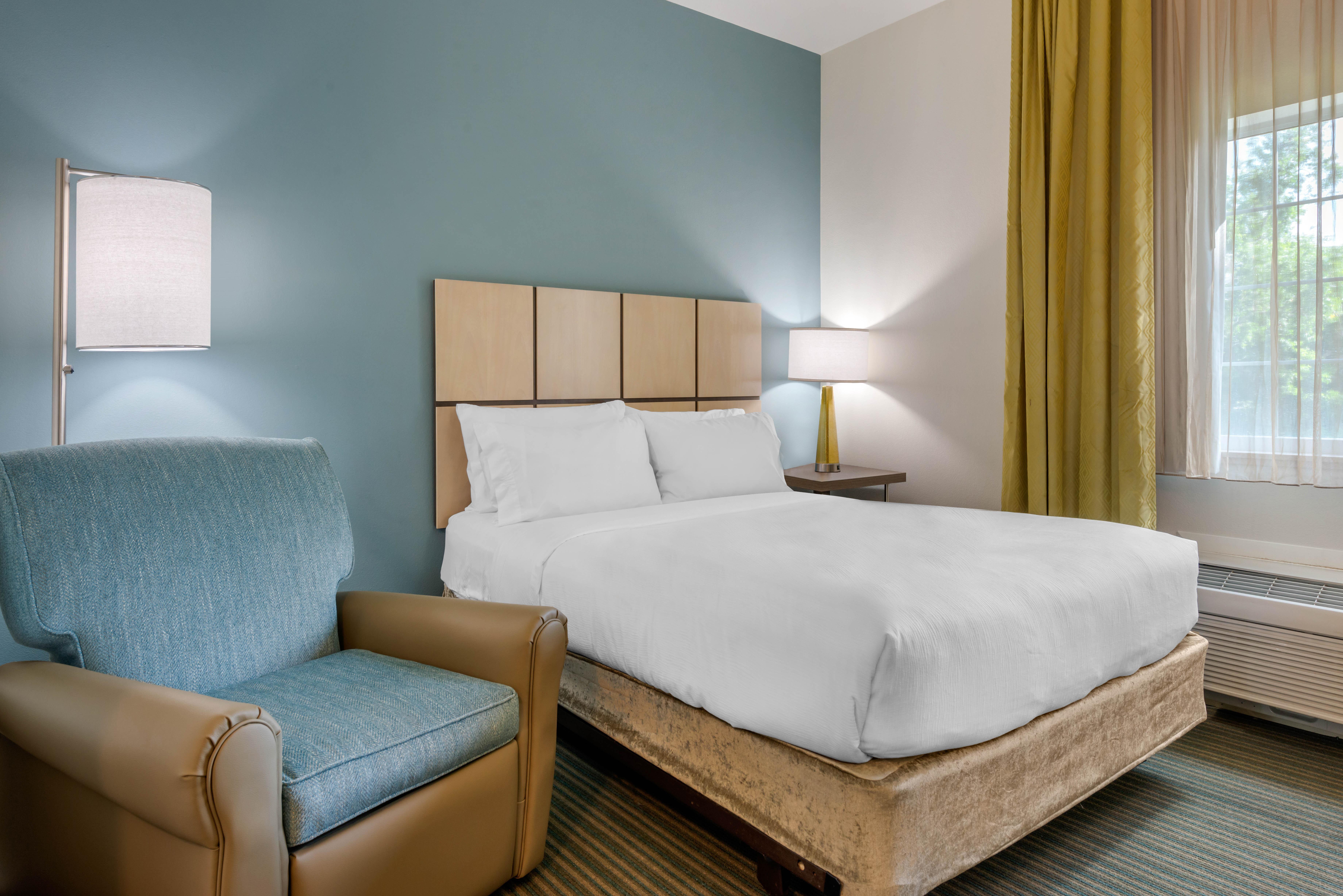 Candlewood Suites Fort Myers/Sanibel Gateway By Ihg Exterior foto