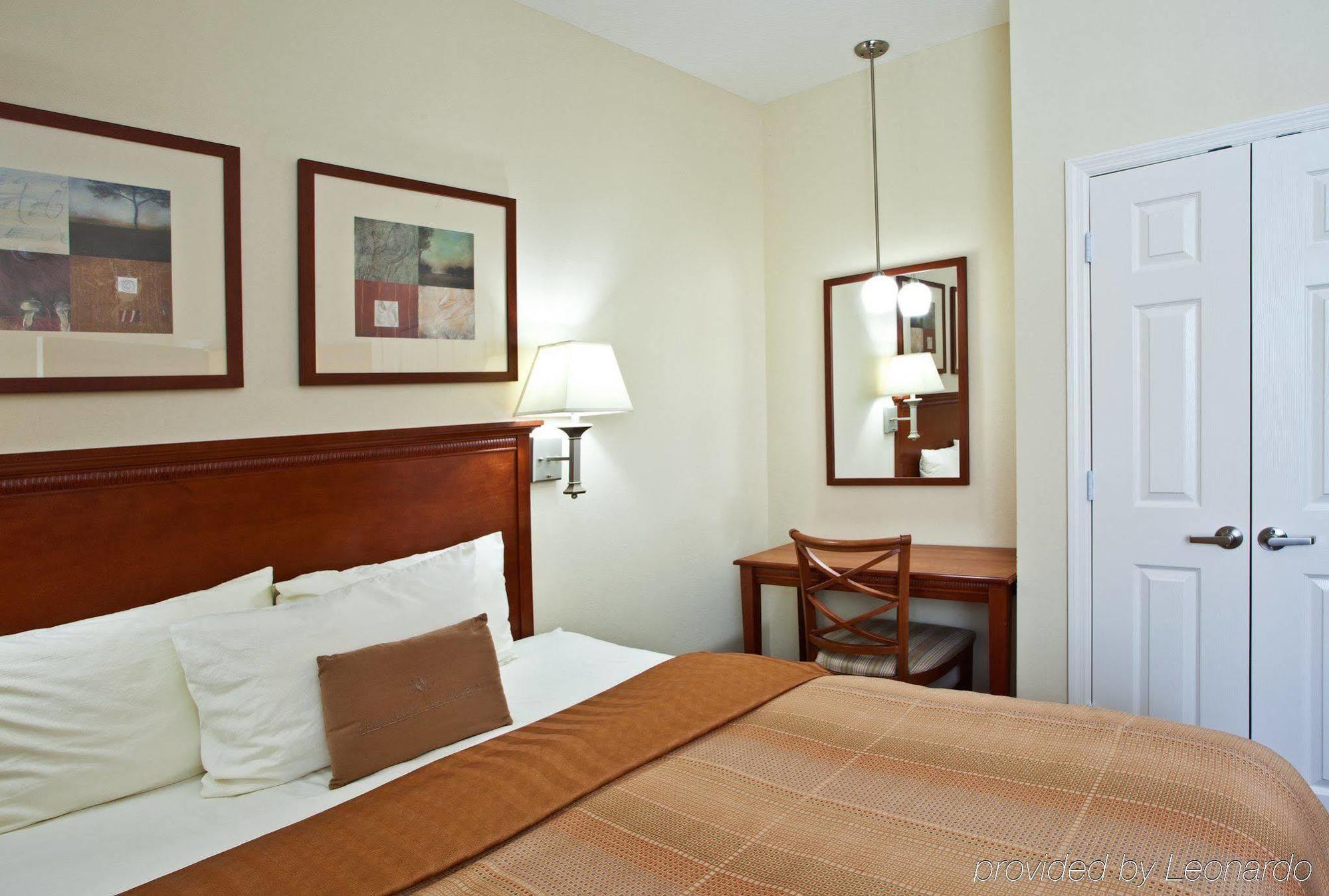 Candlewood Suites Fort Myers/Sanibel Gateway By Ihg Habitación foto